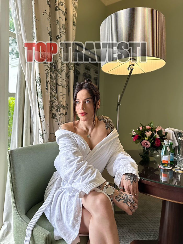 Acompanhante Top Travesti